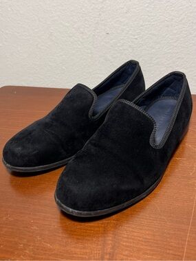 Duke + Dexter Velvet Loafers Plain Black Size 7